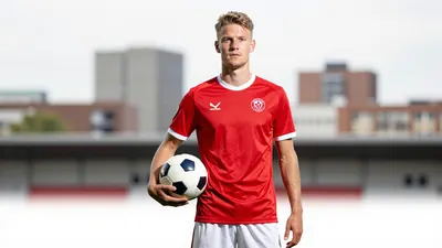 FC Midtjylland is close to signing defender Magnus Jensen from Sønderjyske, but time is running out