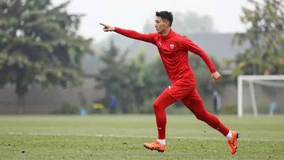 FC Midtjylland har skrevet kontrakt med forsvarsspilleren Andreas Maxsø for at styrke en skadesplaget stab, men UEFA's...