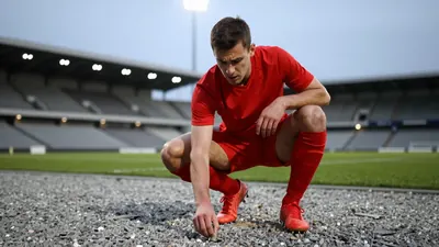 Rasmus Kristensen fordømmer det stenbelagte underlag i Elbasan efter FC Midtjyllands 1-1 mod Egnatia, hvor Cho Gue-Sung...